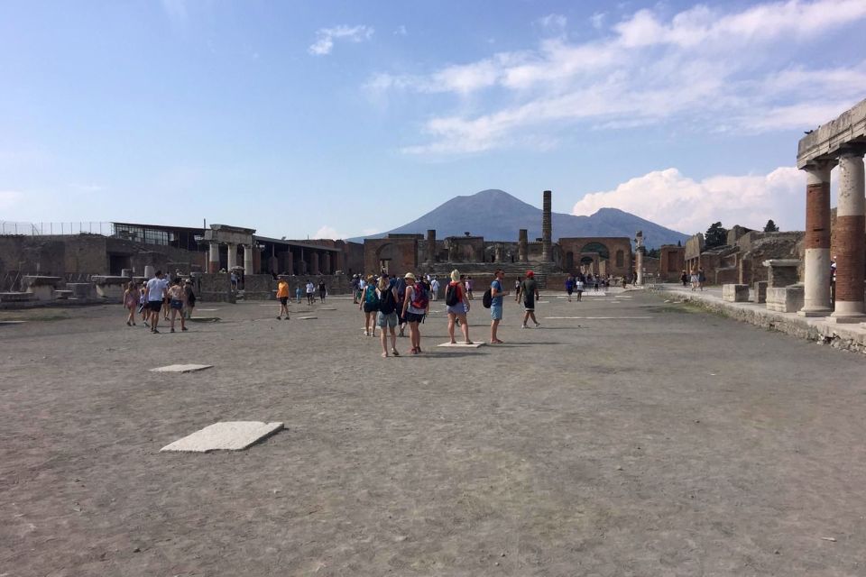 Pompeii: Guided Walking Tour with Entrance Ticket - How the Guide Makes Roman Life Make Sense (Not Just Roman Stuff)