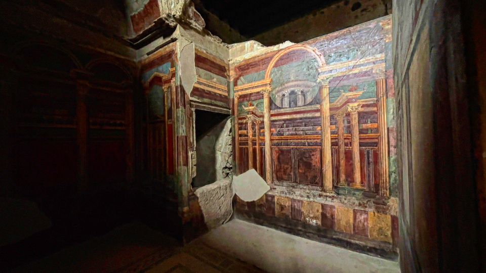 Pompeii: Highlights Guided Walking Tour - Tour Timing and Flexibility: When the Route Changes
