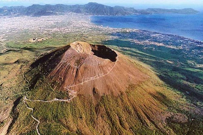 Pompeii & Mount Vesuvius Tour with Guided Visit, Tickets & Lunch - Price, comfort, and value: where $187.53 actually lands