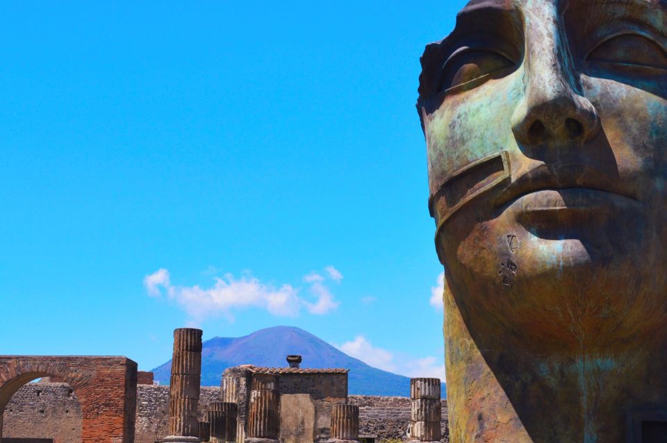 Pompeii: Private Tour with an Archaeologist - House of the Faun and the House of the Vettii: art, wealth, and layout