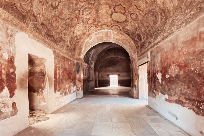 Pompeii Private Tour with an Archaeologist and Skip The Line - 3 hours - Who this Pompeii private tour suits best