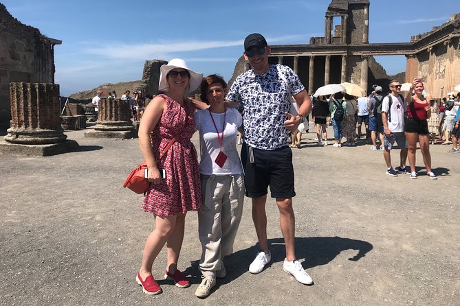 Pompeii Private Tour with an Archaeologist and Skip The Line - Meeting Point: Piazza Esedra and the Start That Saves Time