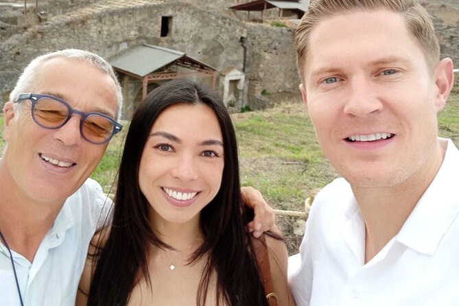 Pompeii private tour with expert guide in archaeology - Pompeii with a private archaeologist guide: what this format does for you