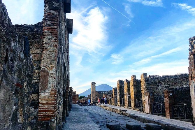 Pompeii Skip-the-Line Entry Small Group Guided Tour - Skip-the-Line Entry: Is It Worth $59.28?