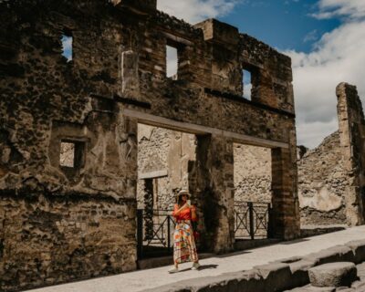 Pompeii: Skip-the-Line Entry Ticket with Digital Guide App - The digital guide app: offline prep, live map, and headphones reality