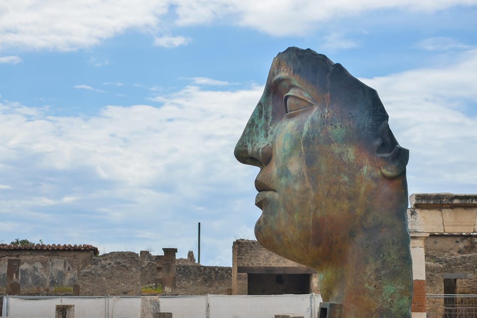 Pompeii: Skip-the-Line Guided Tour - What the guide does best: pace, questions, and clear listening