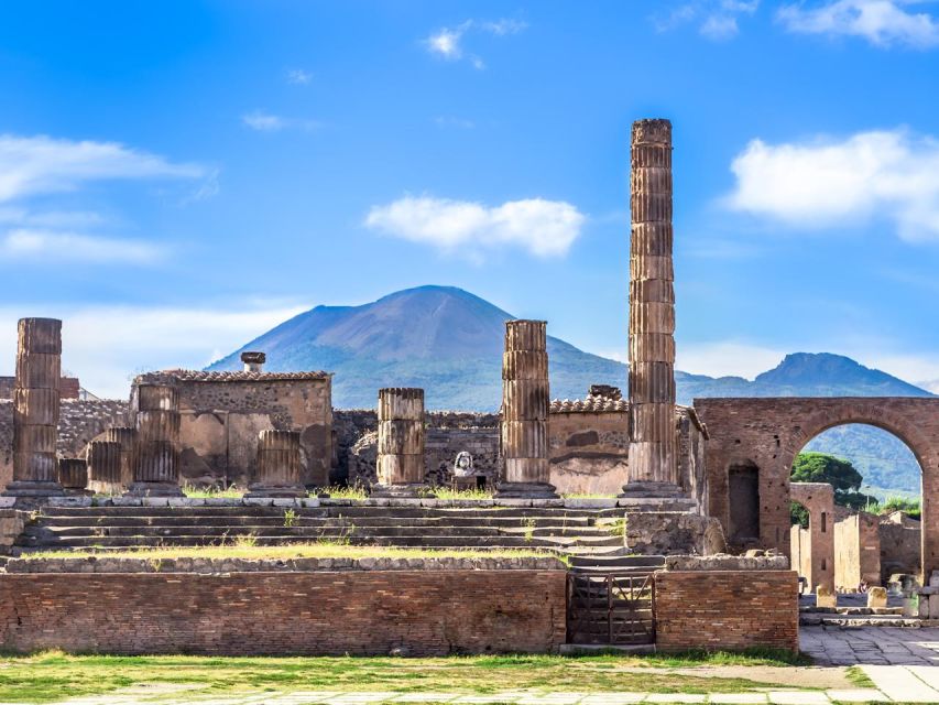 Pompeii: Skip-the-Line Ticket with Audio Guide and Map - Languages and Support: What You’ll Be Able to Ask For