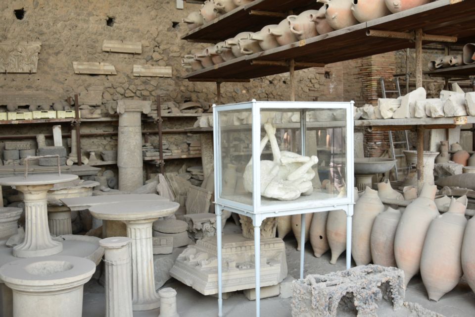 Pompeii Skip-the-Line Tour with Expert Archeological Guide - Fortuna Village meetup and the start of your Pompeii loop