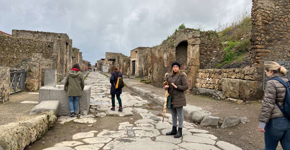 Pompeii: Small-Group Guided Tour with Skip-the-Line Ticket - Key highlights you’ll actually care about