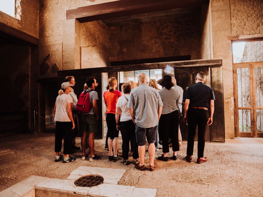 Pompeii: Small-Group Tour of Pompeii and Herculaneum - What you should pack for this volcanic, crowded, mostly outdoor day