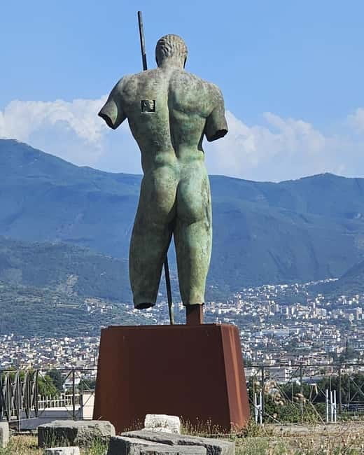 Pompeii: Tour with Archaeologist Guide & Skip-the-Line Entry - Should you book this Pompeii skip-the-line archaeologist tour?