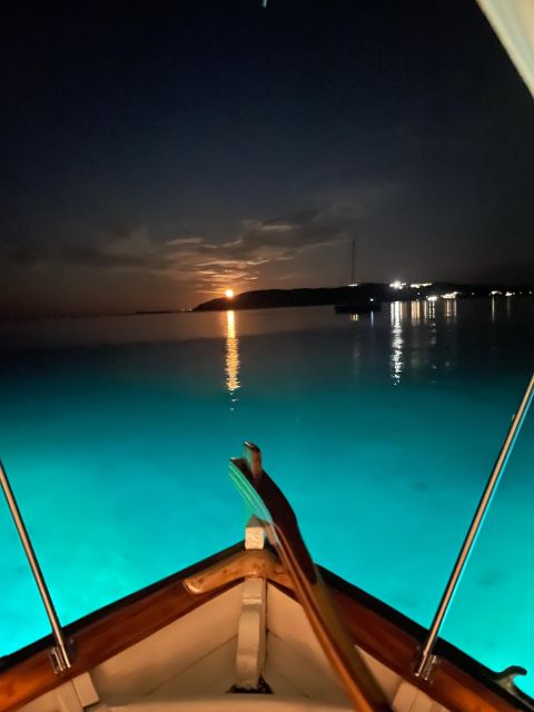 Porto San Paolo: Vintage Cruise Sunset Aperitif to Tavolara - Night swimming with underwater lights: why people remember this part