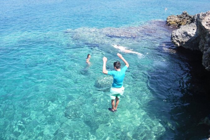 Porto Selvaggio kayak tour + cliff diving + cold spring immersion - Choose the right clothes and gear so you don’t waste energy