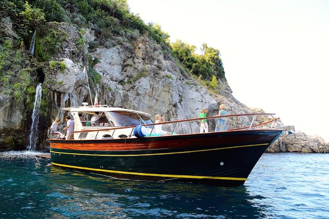 Positano & Amalfi Boat Tour from Sorrento: Swim & Light Lunch - Baia di Ieranto and protected coast views