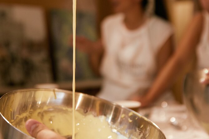 Premium Pasta and Gelato Cooking Class in Florence - Wine, Soft Drinks, and the Dinner-Party Vibe