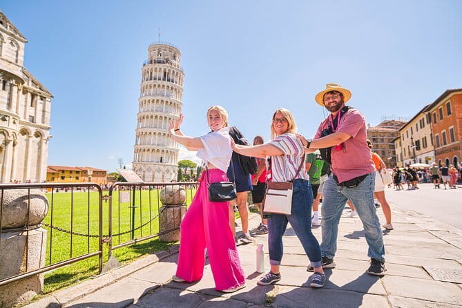Premium Private Tour to Siena, Pisa, San Gimignano and Tuscany - Price and logistics: does $701.71 per person make sense?