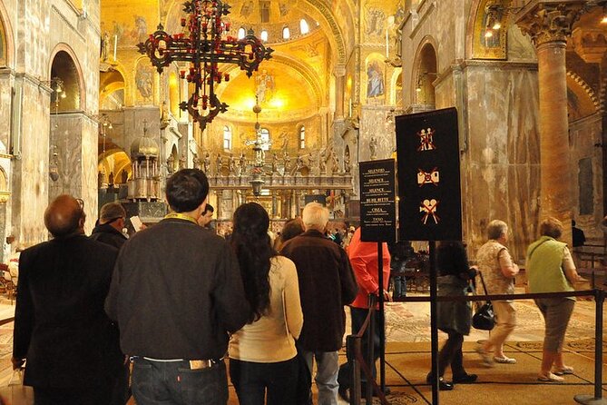 Private Best of Venice Walking Tour with St Mark's Basilica - Practical reality check: dress code, bags, ID, and Venice closures
