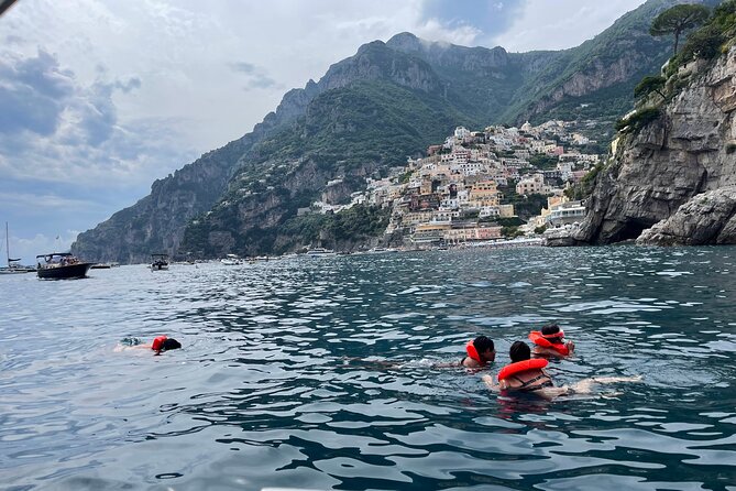 Private boat tour of the Amalfi coast or Capri - Picking Amalfi Coast or Capri: two very different kinds of wow