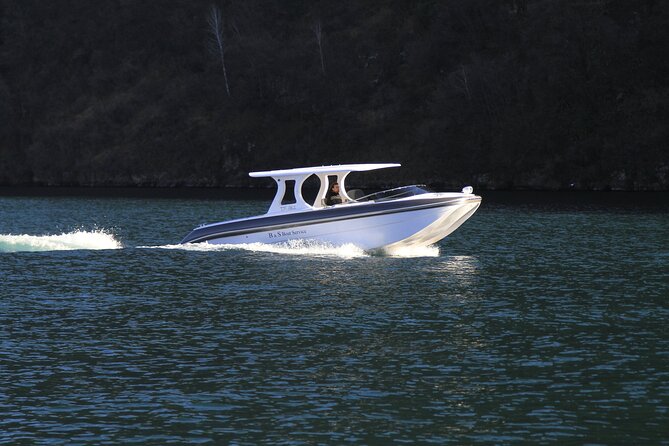 Private Boat Tour on Lake Como - Cernobbio and Villa d’Este: class on the water