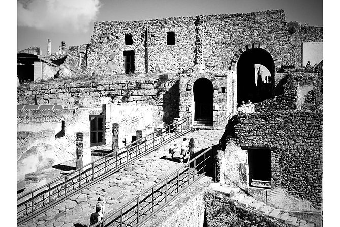 Private Day Tour of Pompeii, Sorrento and Positano with Pick Up - Sorrento in the afternoon: Piazza Tasso and Via San Cesareo