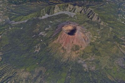 Private Day Tour to Vesuvius, Herculaneum & Pompeii with Pick Up - Pickup, Driver, and the Pace Between Sites