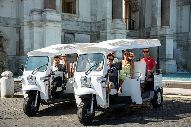 Private Electric Tuktuk Tour of Rome with Prosecco and Pickup - Private electric tuktuk with pickup: how it feels in real Rome traffic