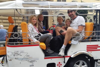 Private Florence Tour by Golf Cart ETukTuk with Audio Guide - Santa Croce, Medici Riccardi Palace, and the Classic Florence Power Zone