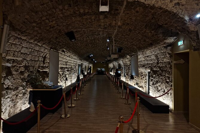 Private Guided Multimedia Exhibition on the History of Sorrento - Meeting Point at Via Antonino Sersale: Simple, Central, Walkable