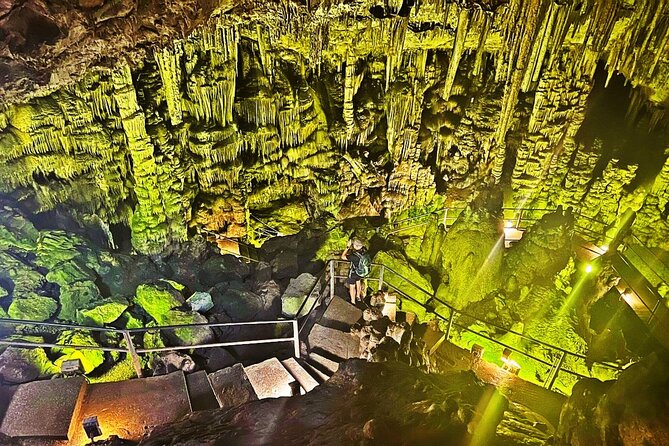 Private Jeep Tour - Zeus Cave - Cretan villages - Krasi’s plane tree square and the Mochos panoramic finish