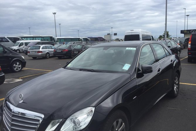 Private Luxury Transfer from Fiumicino Airport to Rome - The luxury ride into central Rome: comfort, timing, and what you’ll notice