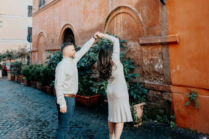 Private Photoshoot in Rome - Premium package: Trevi Fountain, Pantheon, Spanish Steps with a location swap