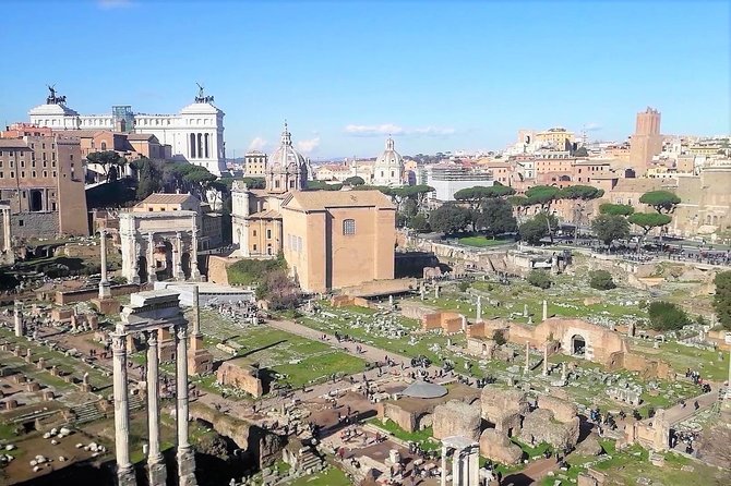 Private Rome WOW Tour in 1 Day: Luxury Car, Guide, Tkts & Lunch! - Vatican Museums: maps, tapestries, and moving with the schedule
