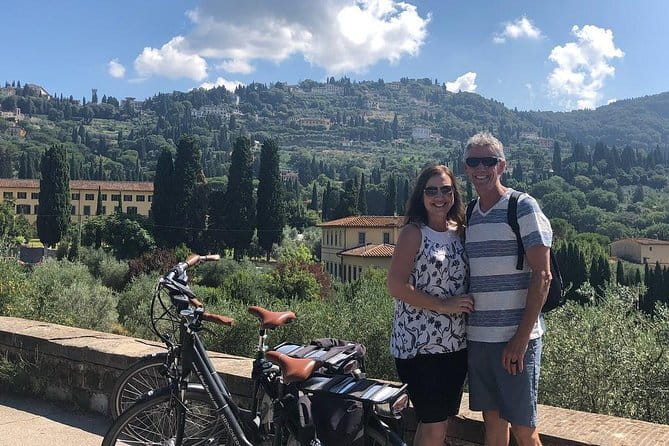 Private Self-Guided E-Bike Ride in Tuscany with Vineyard Visit - Boutique vineyard near the Arno: wine, snacks, and a real break from the city