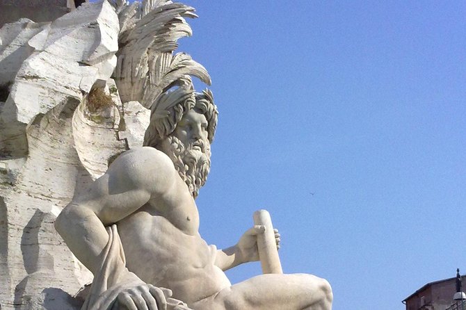 Private Sightseeing Tour of Rome and Vatican Museums with Your Driver - Piazza Venezia and the Victor Emmanuel II monument: quick, dramatic views