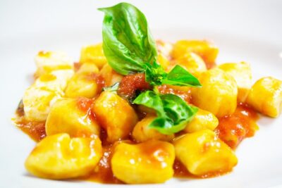 Private / Small Group at "Quanto Basta" School in Sorrento center - Choosing your menu: fish, meat, or vegetarian