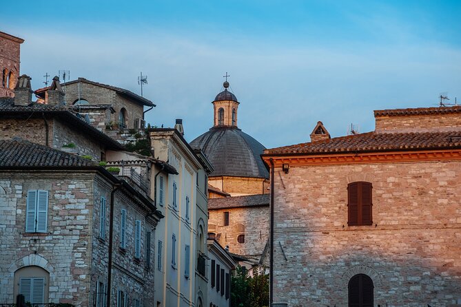Private St. Francis Basilica of Assisi and City Walking Tour - Santa Maria sopra Minerva: ancient Roman ruins in church clothes
