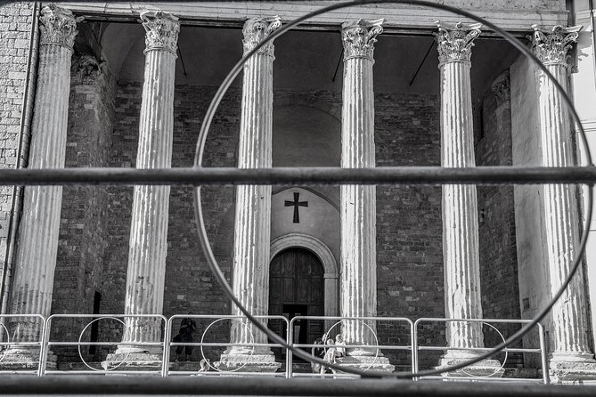 Private St. Francis Basilica of Assisi and City Walking Tour - Walking tips, dress code, and when you enter alone