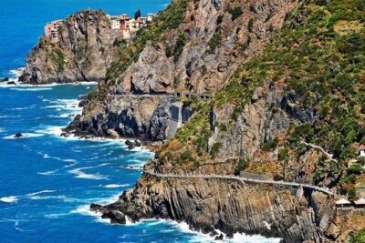 Private Tour: Cinque Terre from La Spezia - Manarola’s historic lanes: where the guide really earns the day