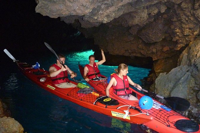 Private Tour explore Vulcano Island by Kayak & Coasteering - Fumaroles on the Return: Volcanic Activity You Can See
