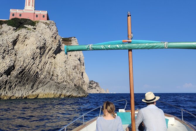 Private tour in a typical Capri boat - Key highlights to know before you go