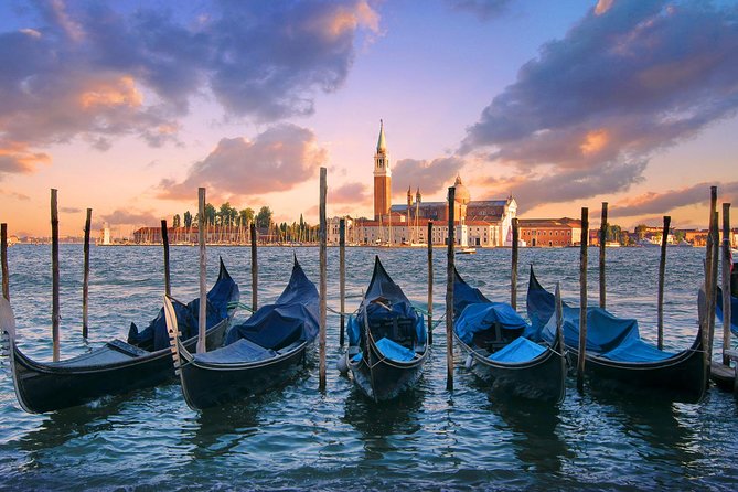 Private Tour: Venice Gondola Ride with Serenade - Private Gondola With Serenade: What This Experience Feels Like