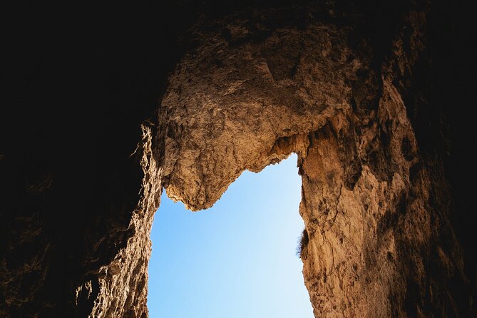 Private tour - Maniace Castle to Ortigia: the landmark loop you can actually remember