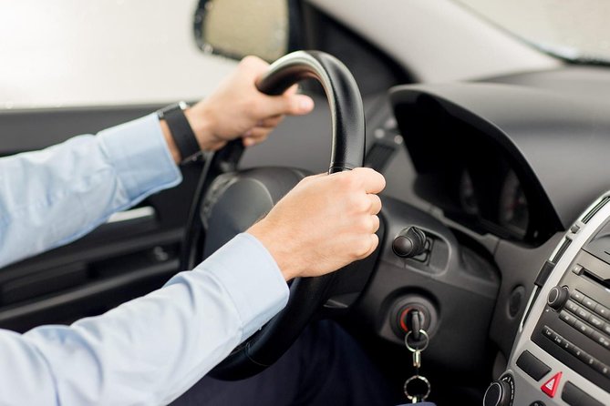 Private Transfer Civitavecchia Port to Rome – Driver Waiting - Sedan or minivan: comfort, air-conditioning, and luggage reality