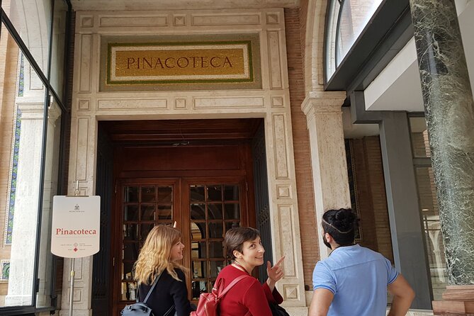 Private Vatican Museums Hidden Gems Tour with Optional Pick-Up - Sistine Chapel time: how to avoid rushing the most important room