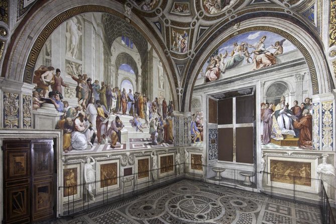 Private Vatican Museums & Sistine Chapel tour - St. Peter’s Basilica: La Pietà and the Closure Catch