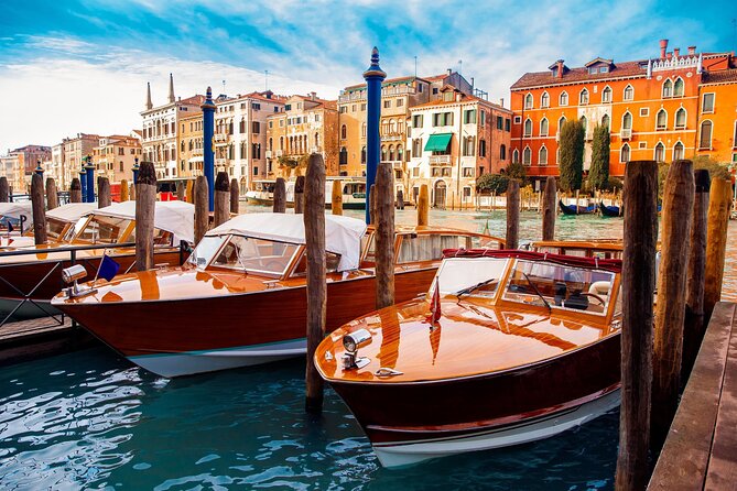 Private Venice Canal Cruise: 2-Hour Grand Canal and Secret Canals - The Grand Canal Finish: Opulence, Scale, and Rialto Under Your Feet