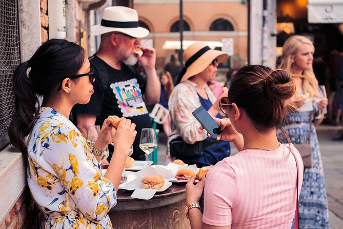 Private Venice Food Tour with Rialto Market Visit - Key Stops That Make This Tour Feel Like Venice