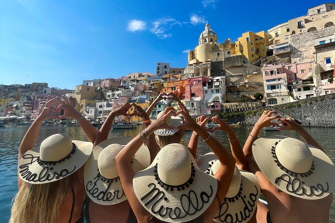 Procida Island Tour by Boat 2h 15m with Swimming and Underwater Photos - Why This Procida Boat Tour Feels Like Good Value