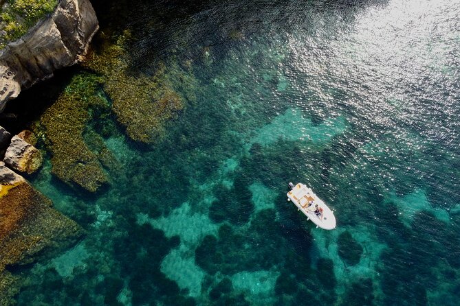 Procida Island Tour by Boat 2h 15m with Swimming and Underwater Photos - Underwater Photos, Masks, and Fins: How to Set Yourself Up