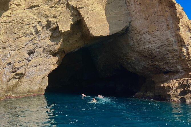 Procida Island Tour by Boat 2h 15m with Swimming and Underwater Photos - Weather and Timing: The Only Catch You Need to Plan For